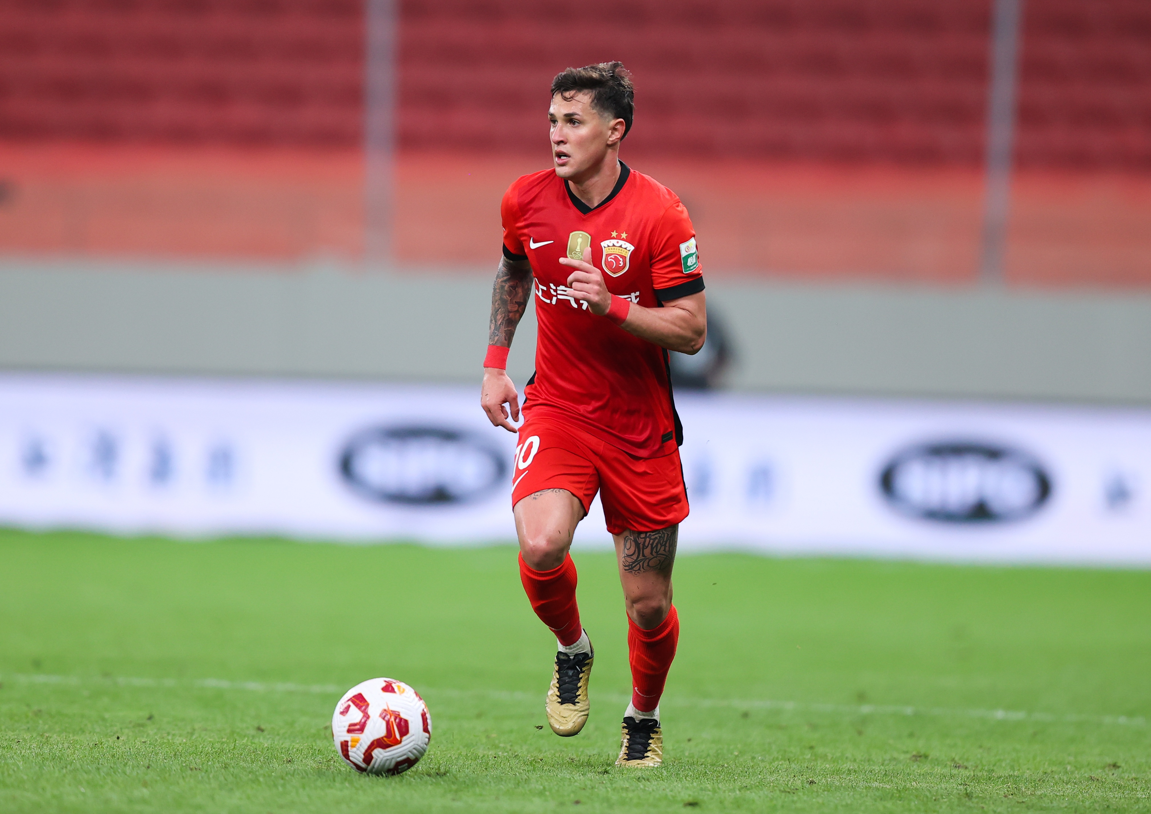 开云-海港内部人士：外援引进出了点偏差，今年的外援不是进攻核心